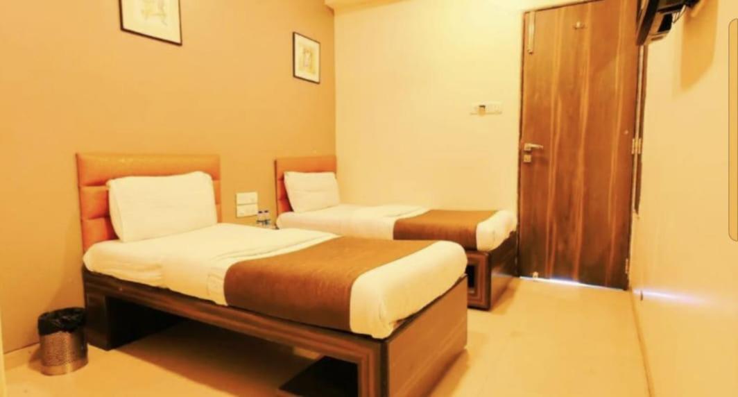 Hotel Amfahh Mumbai Exterior foto